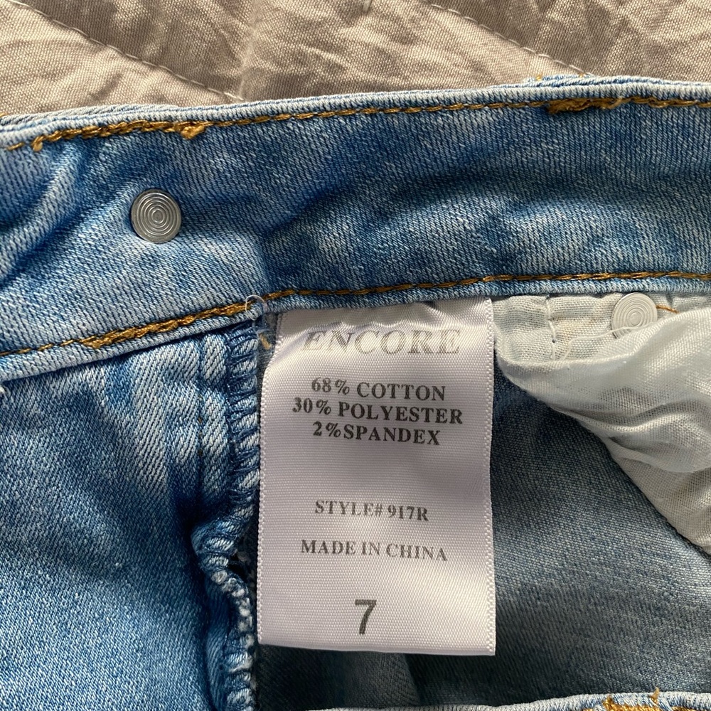Jean Pants - Picture 5 of 7